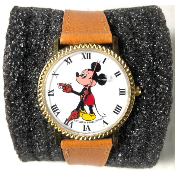 Mickey Mouse Watch Bradley quartz time division roman numerals